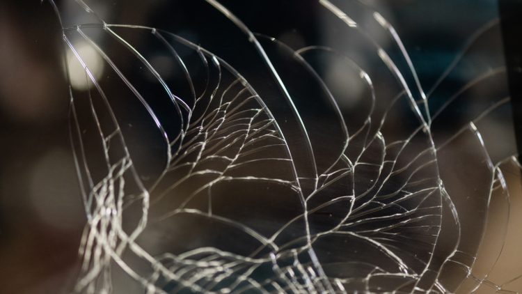 Can You Fix A Spider Crack In Windshield